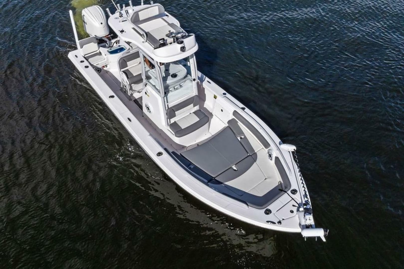 2023 Everglades 243 Center Console