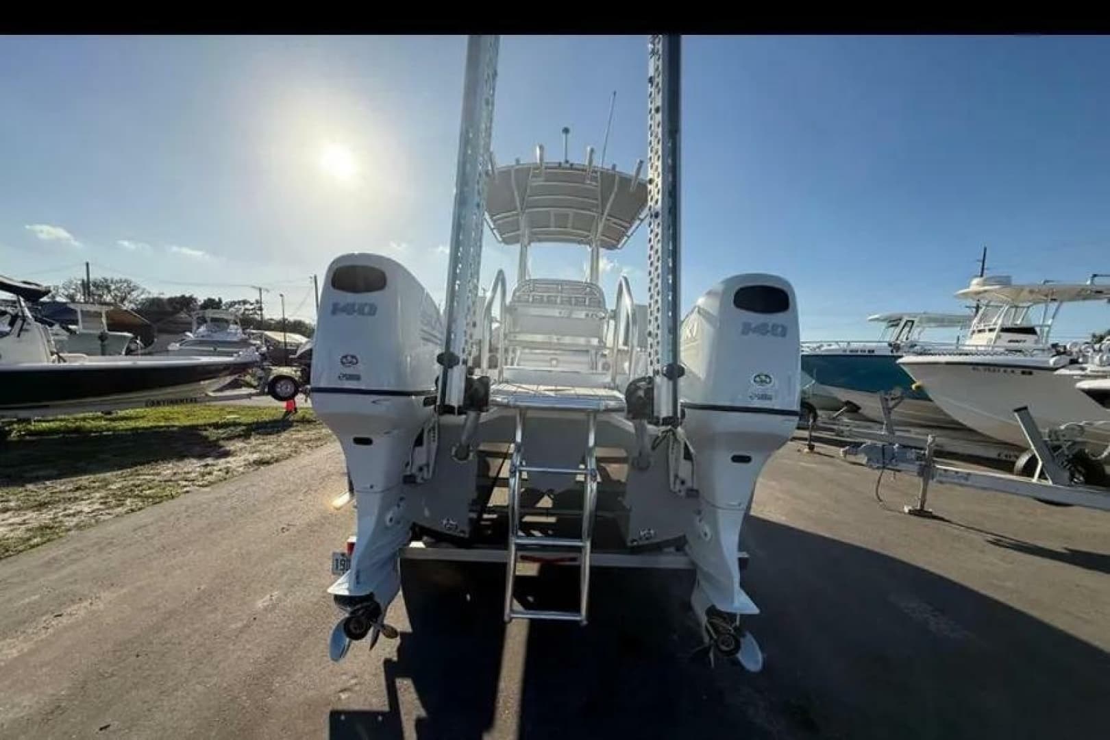 2023 Falcon Boats F22