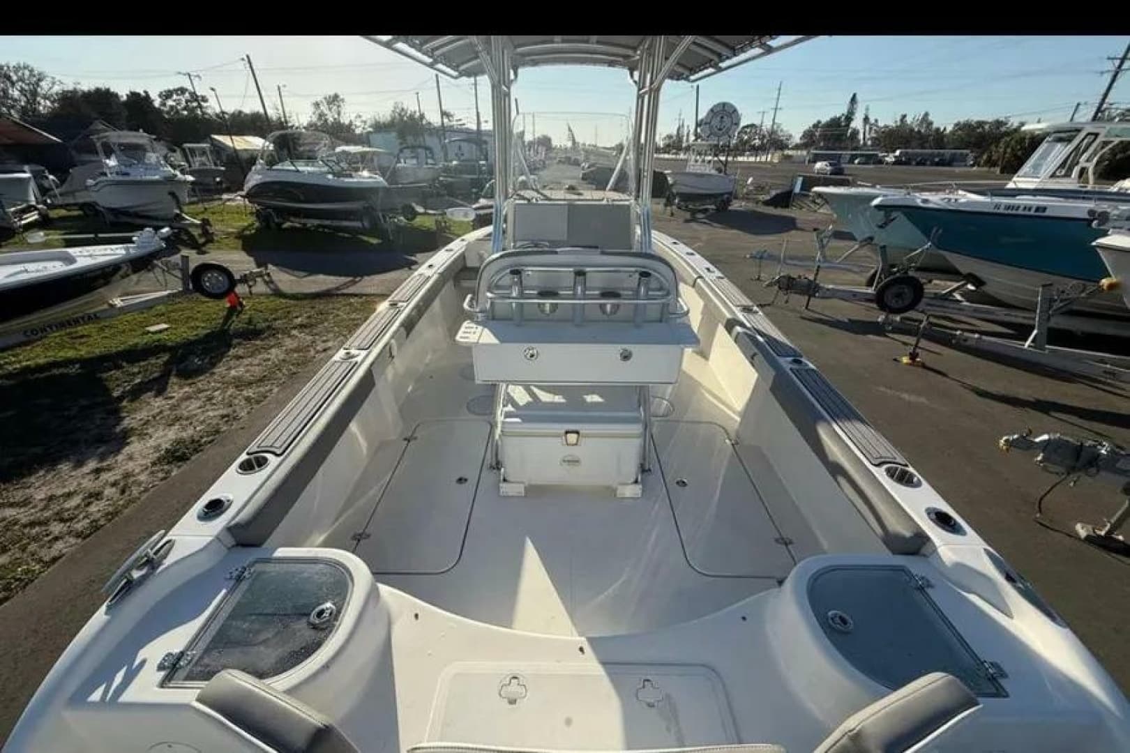 2023 Falcon Boats F22