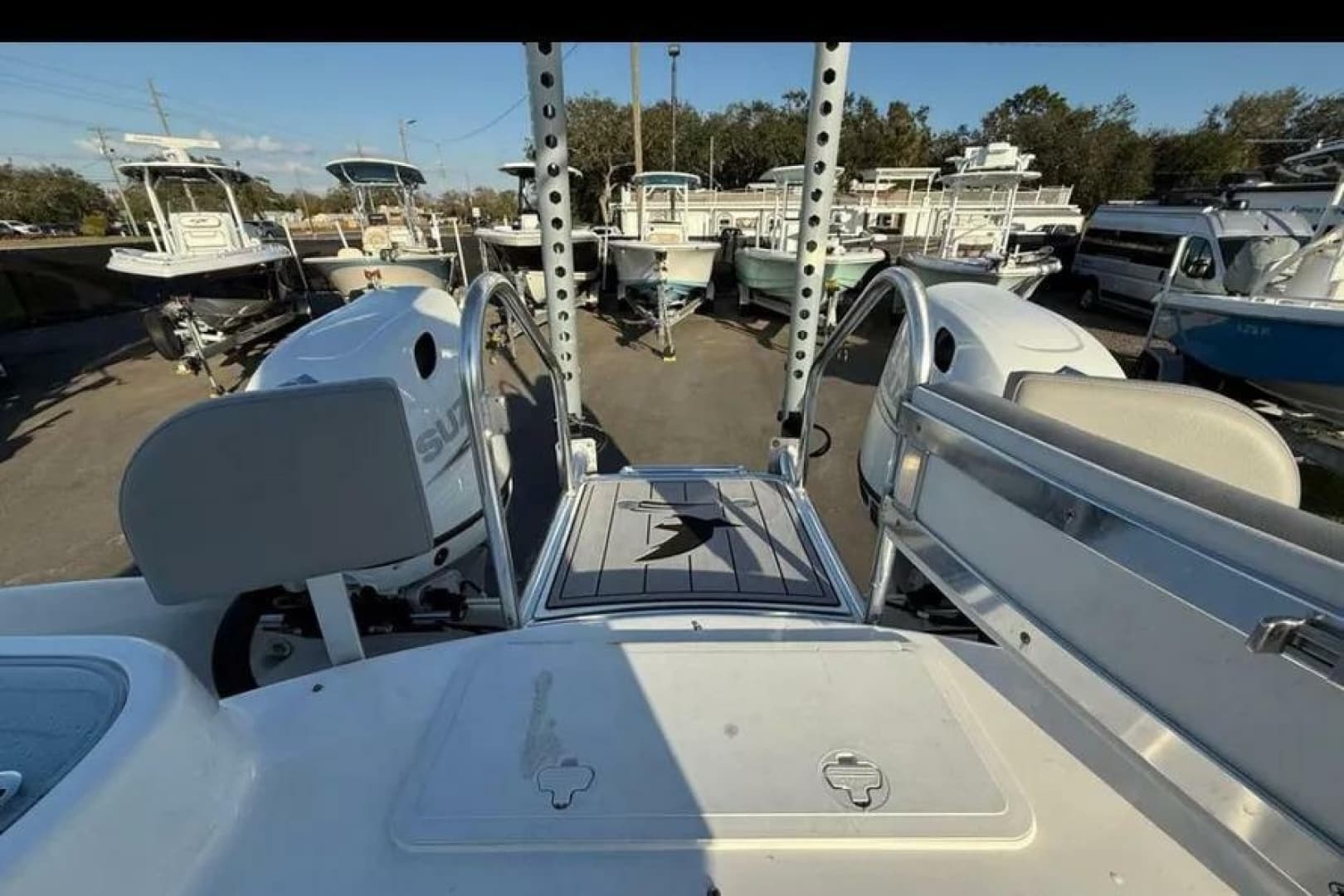 2023 Falcon Boats F22