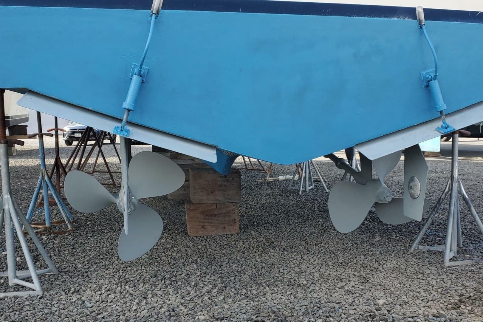 1980 Bertram 42 Convertible