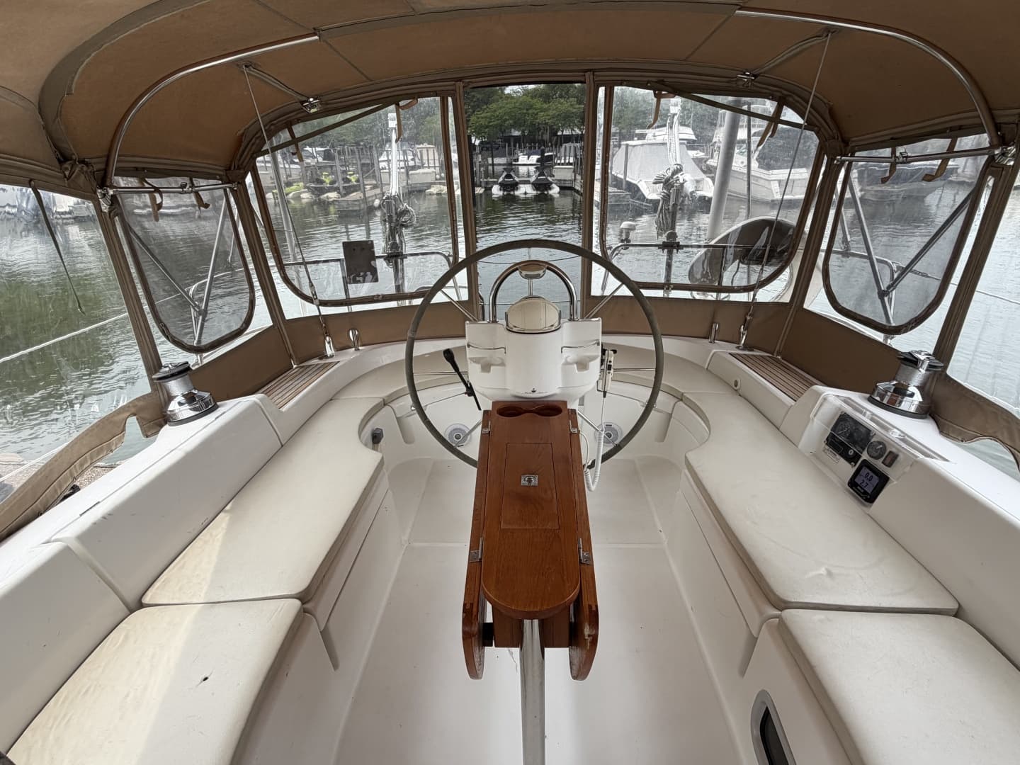 2007 Beneteau 423