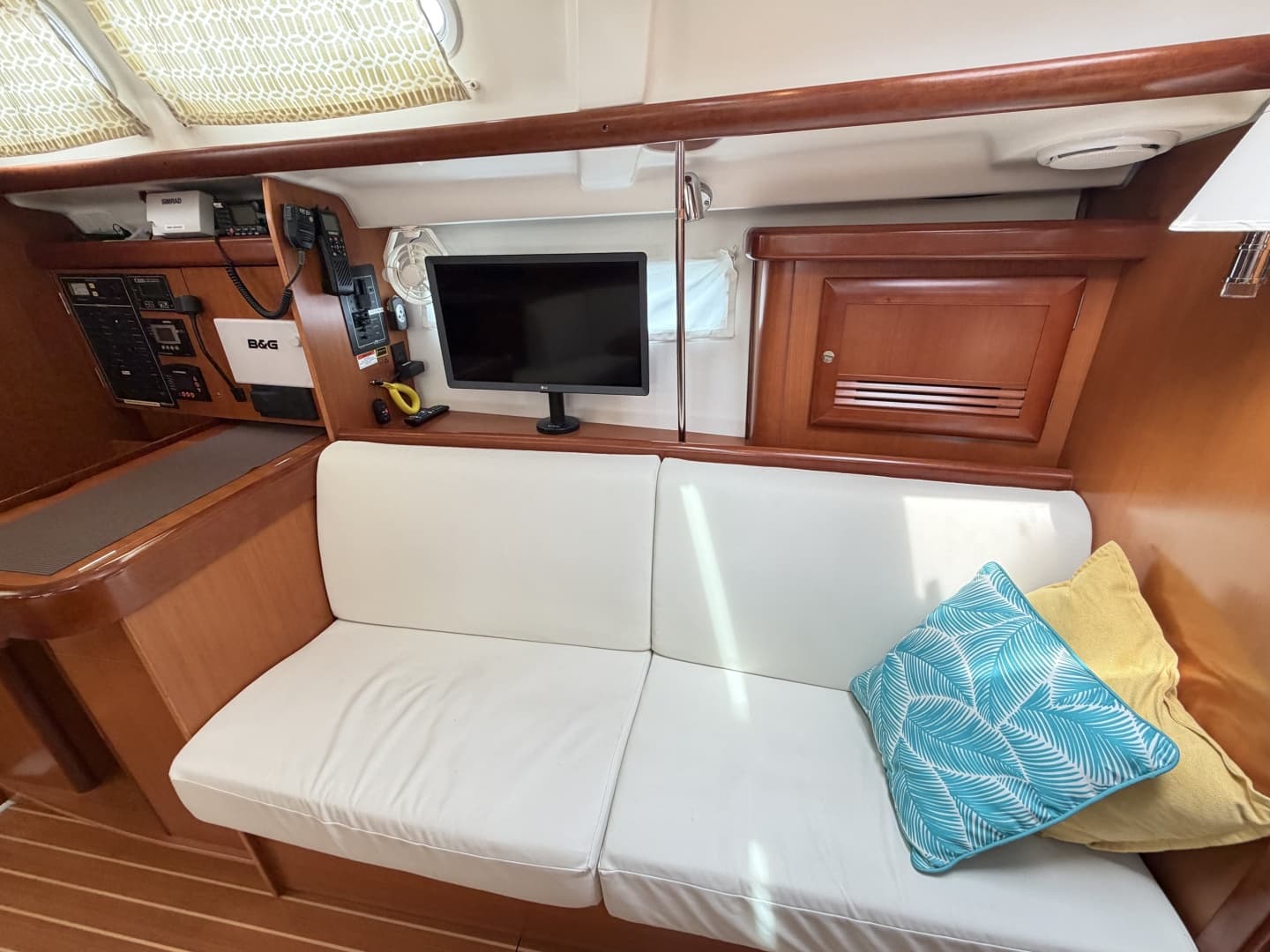 2007 Beneteau 423