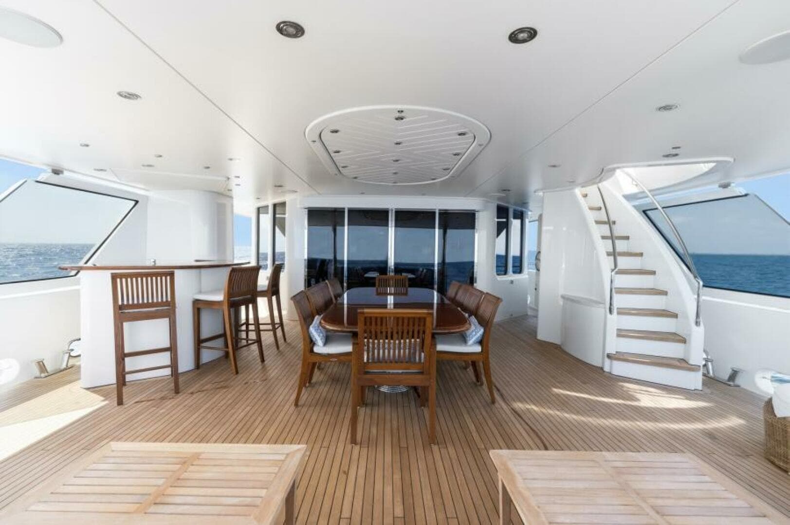 2010 Westport Superyacht