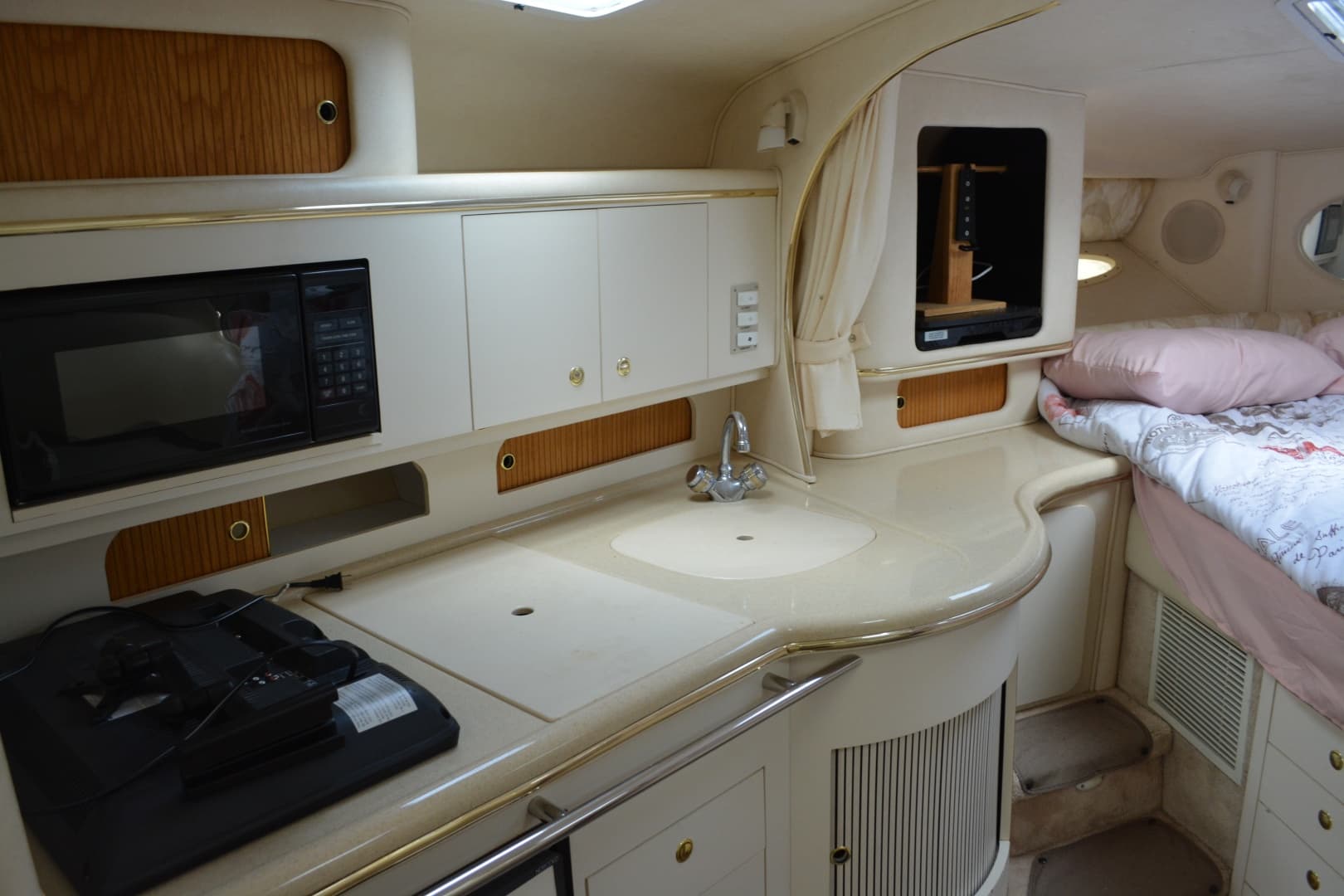 1999 Sea Ray 310 Sundancer