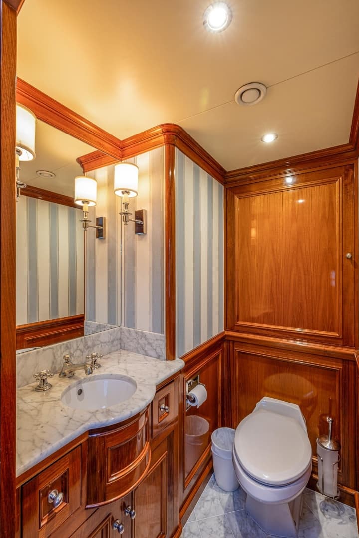2004 Holland Jachtbouw Custom Raised Pilothouse Motor Yacht