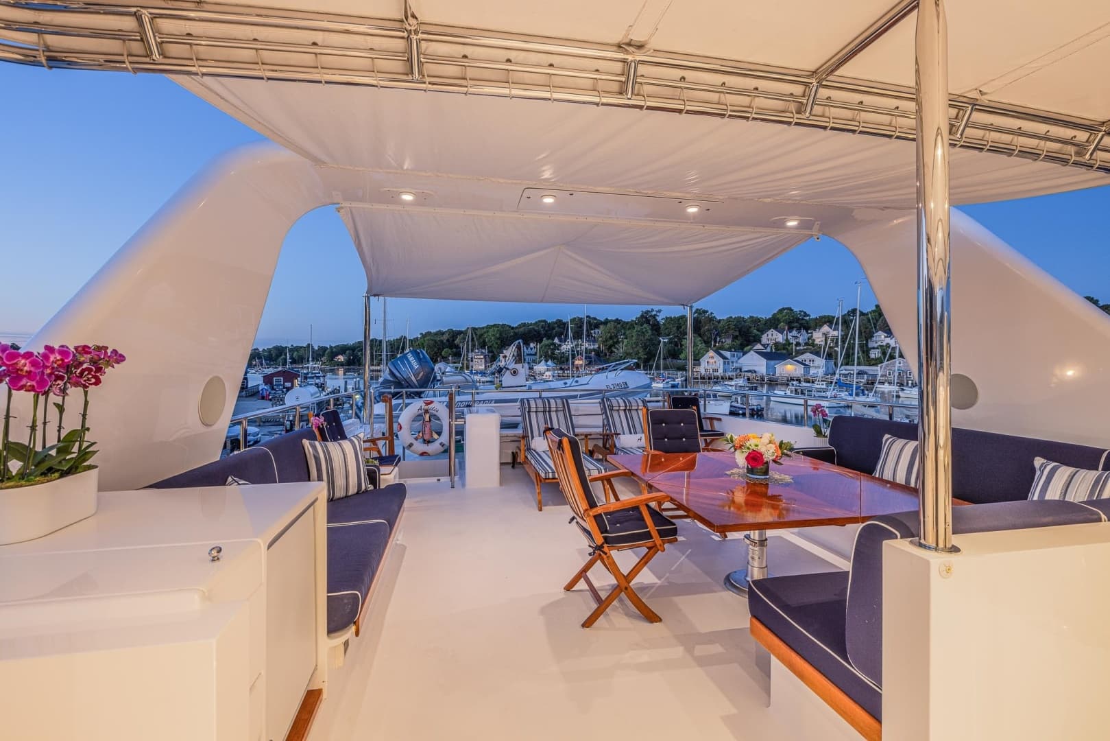 2004 Holland Jachtbouw Custom Raised Pilothouse Motor Yacht