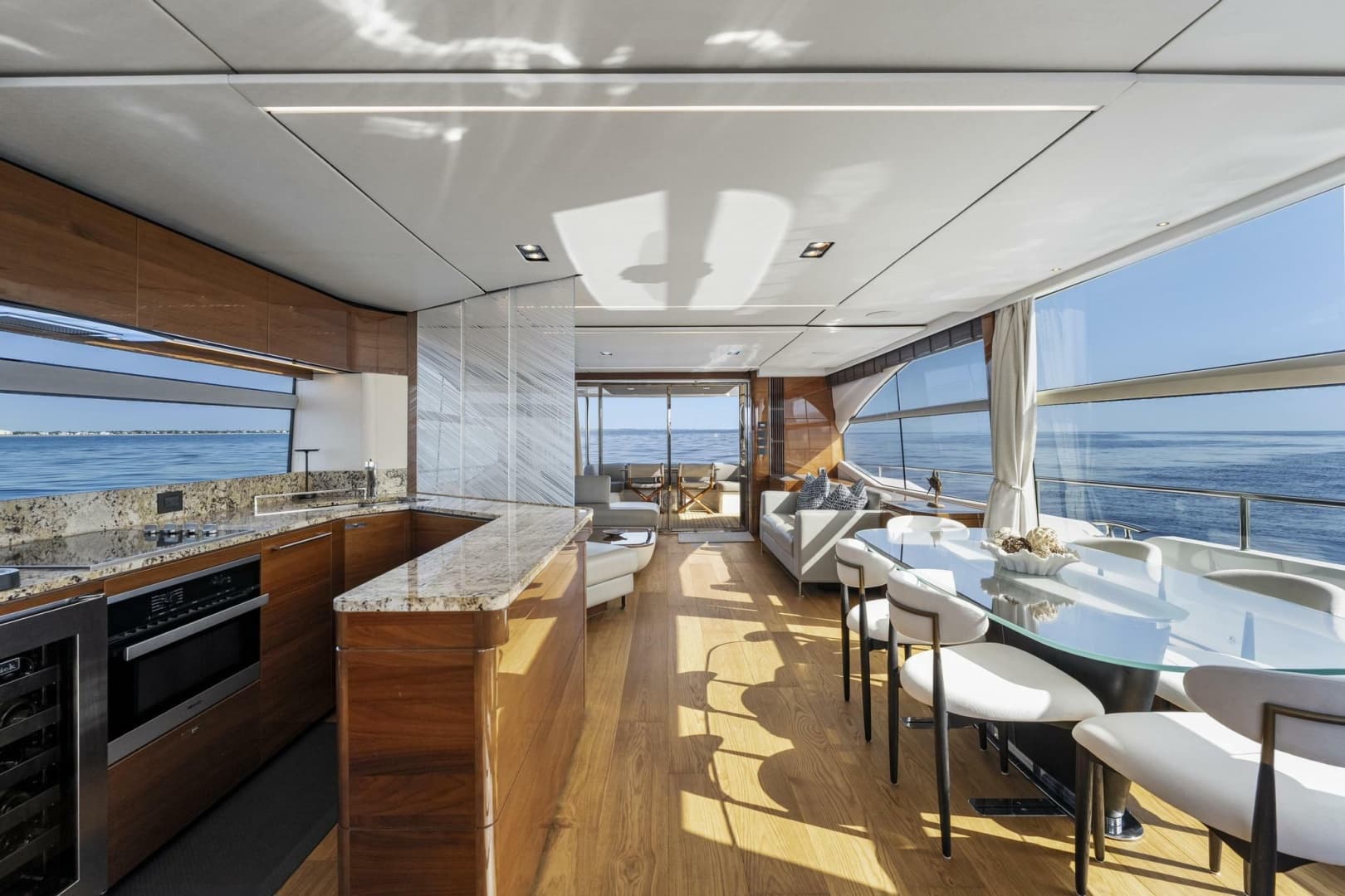 2018 Princess Y75
