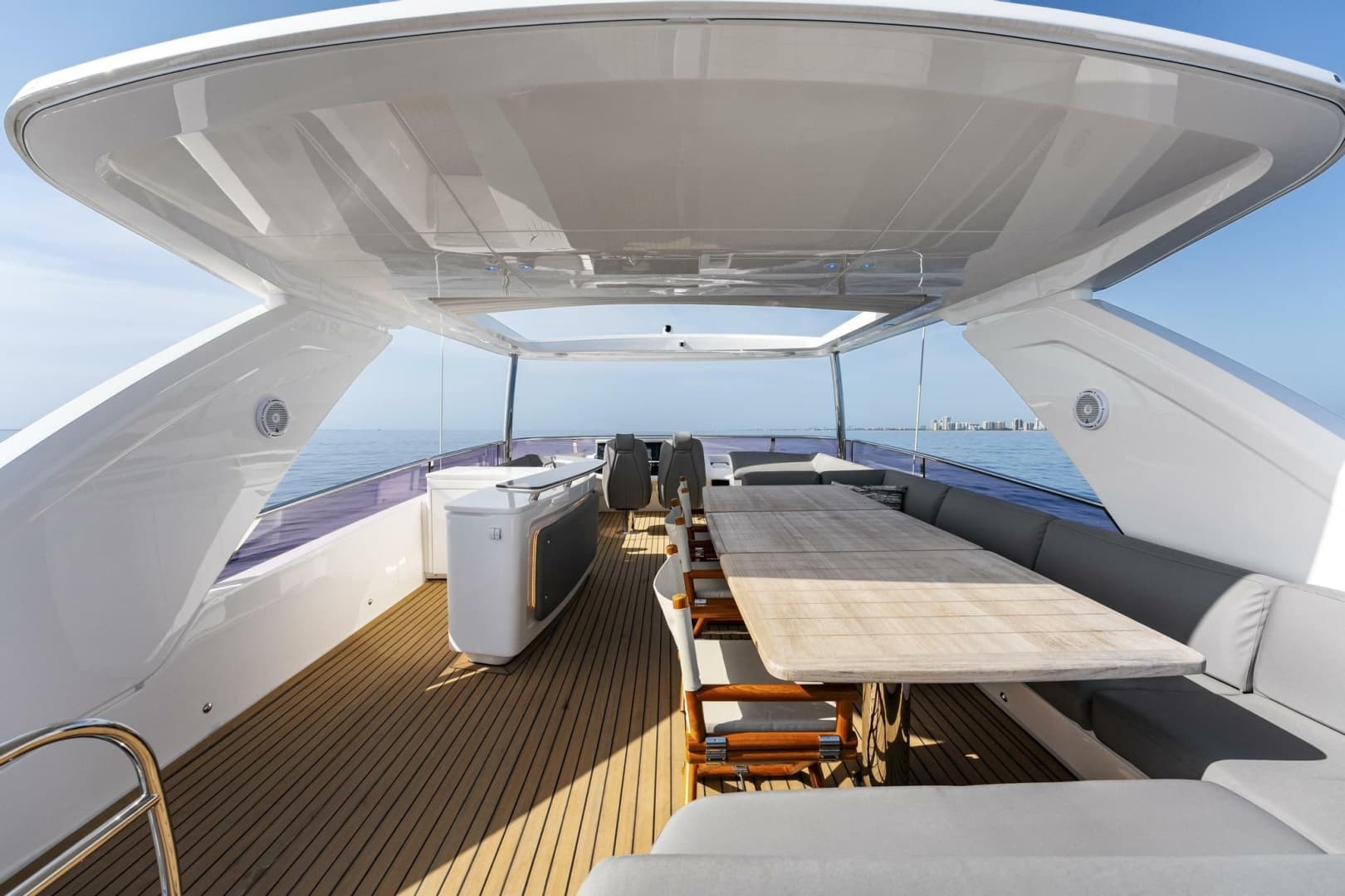 2018 Princess Y75