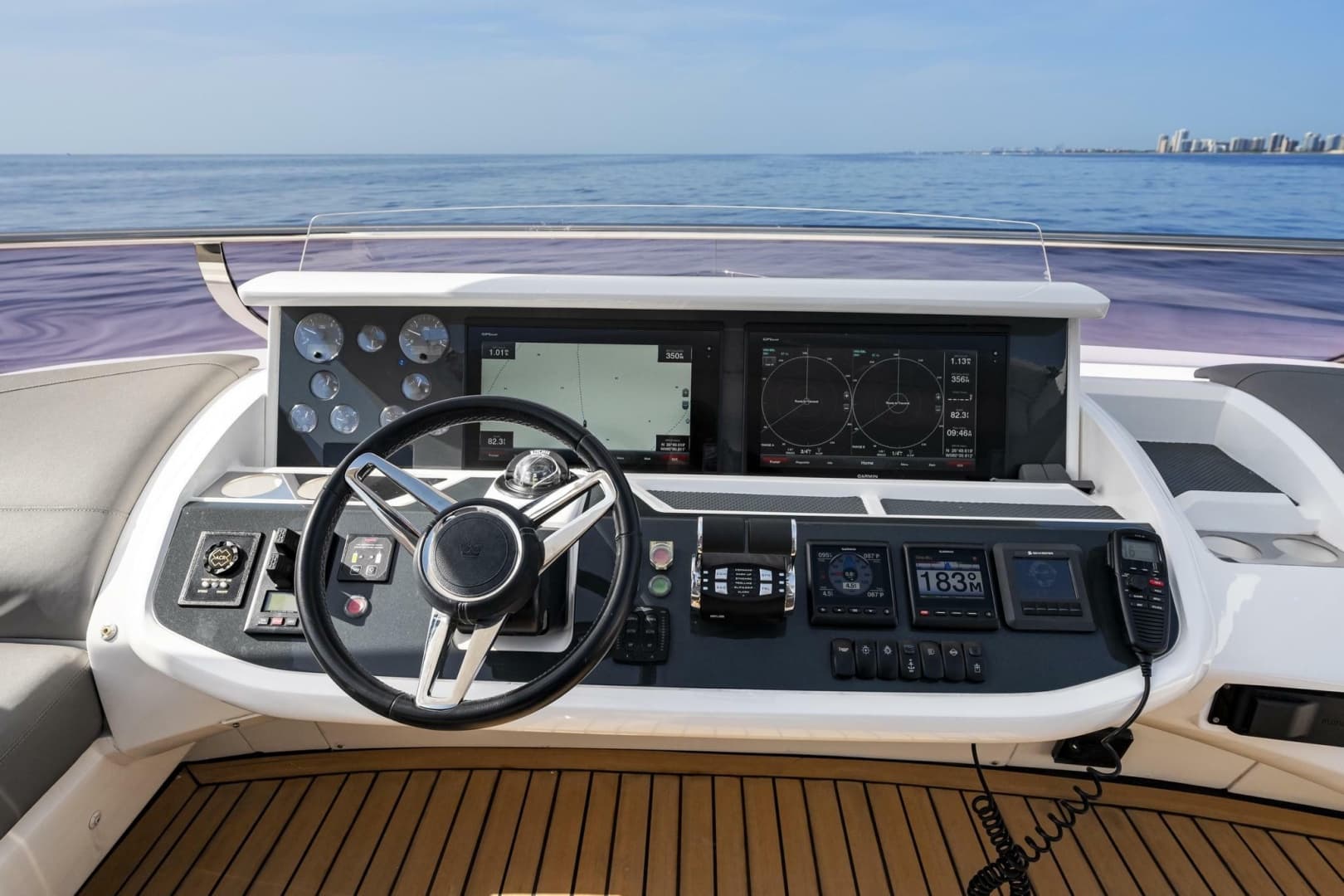 2018 Princess Y75