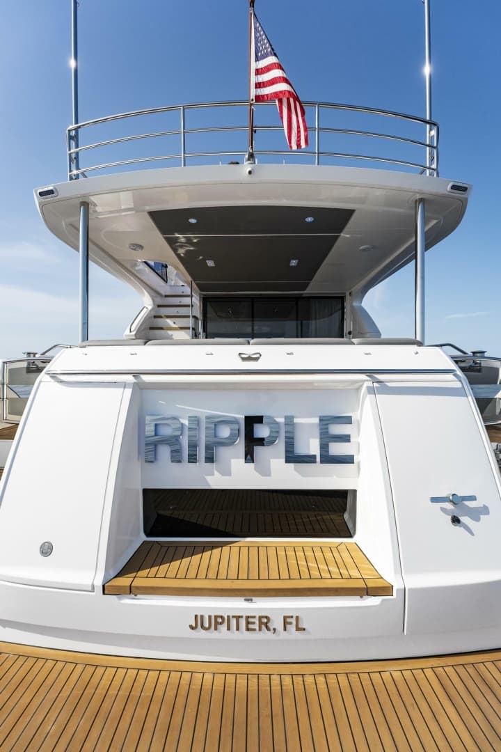 2018 Princess Y75