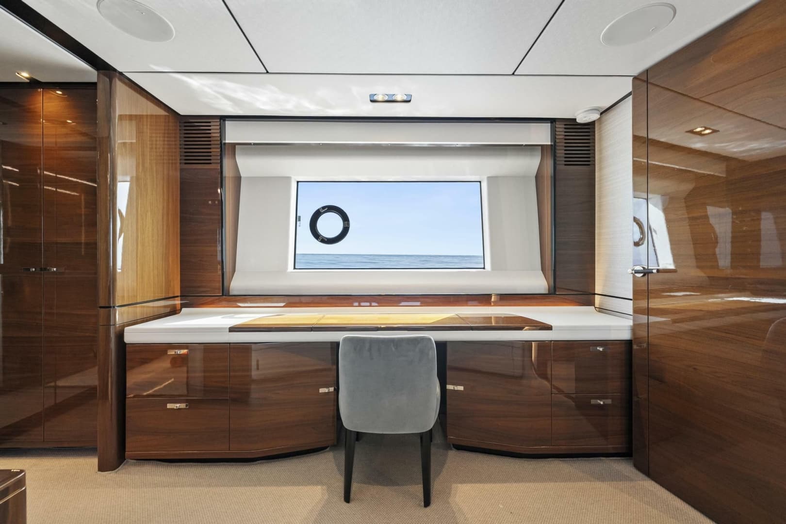 2018 Princess Y75