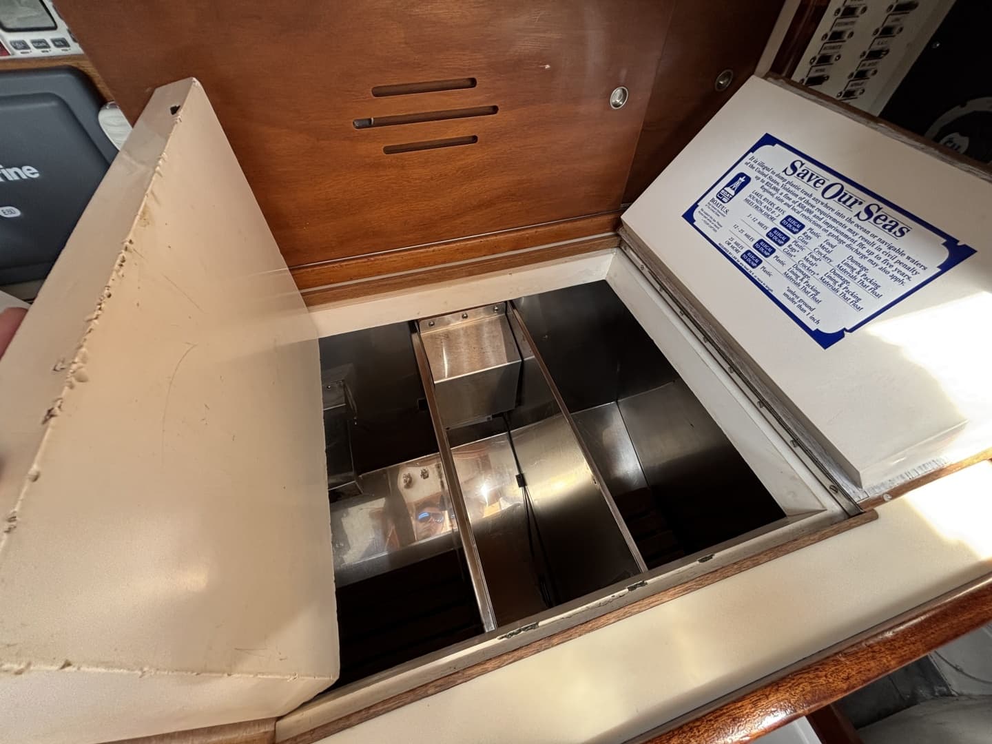 1974 Hinckley B-40