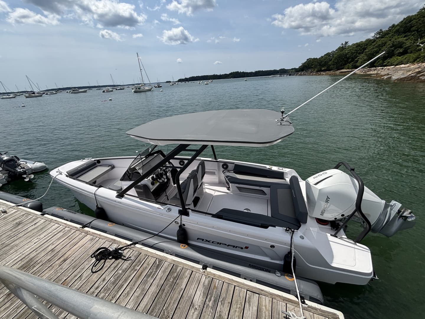 2022 Axopar 22 T-Top