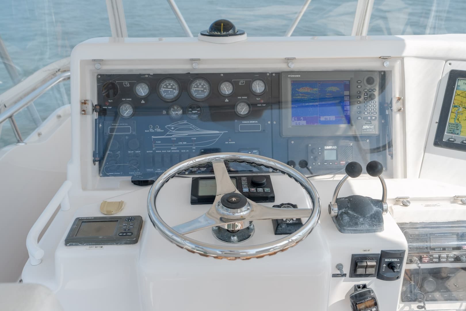 2003 Bertram 390 Convertible