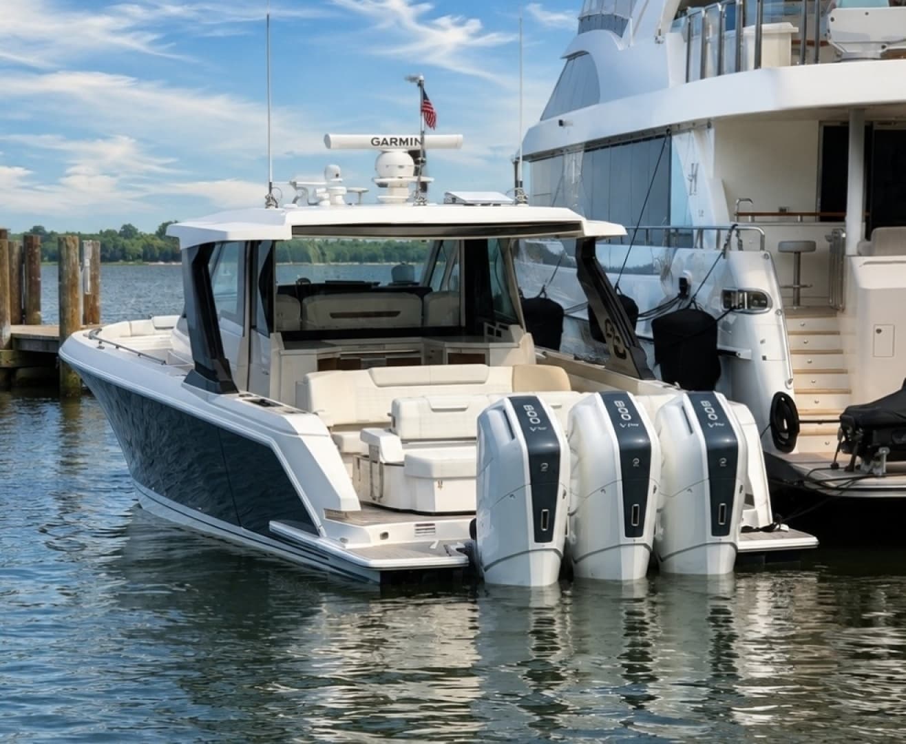 2026 Tiara Yachts 48 LS