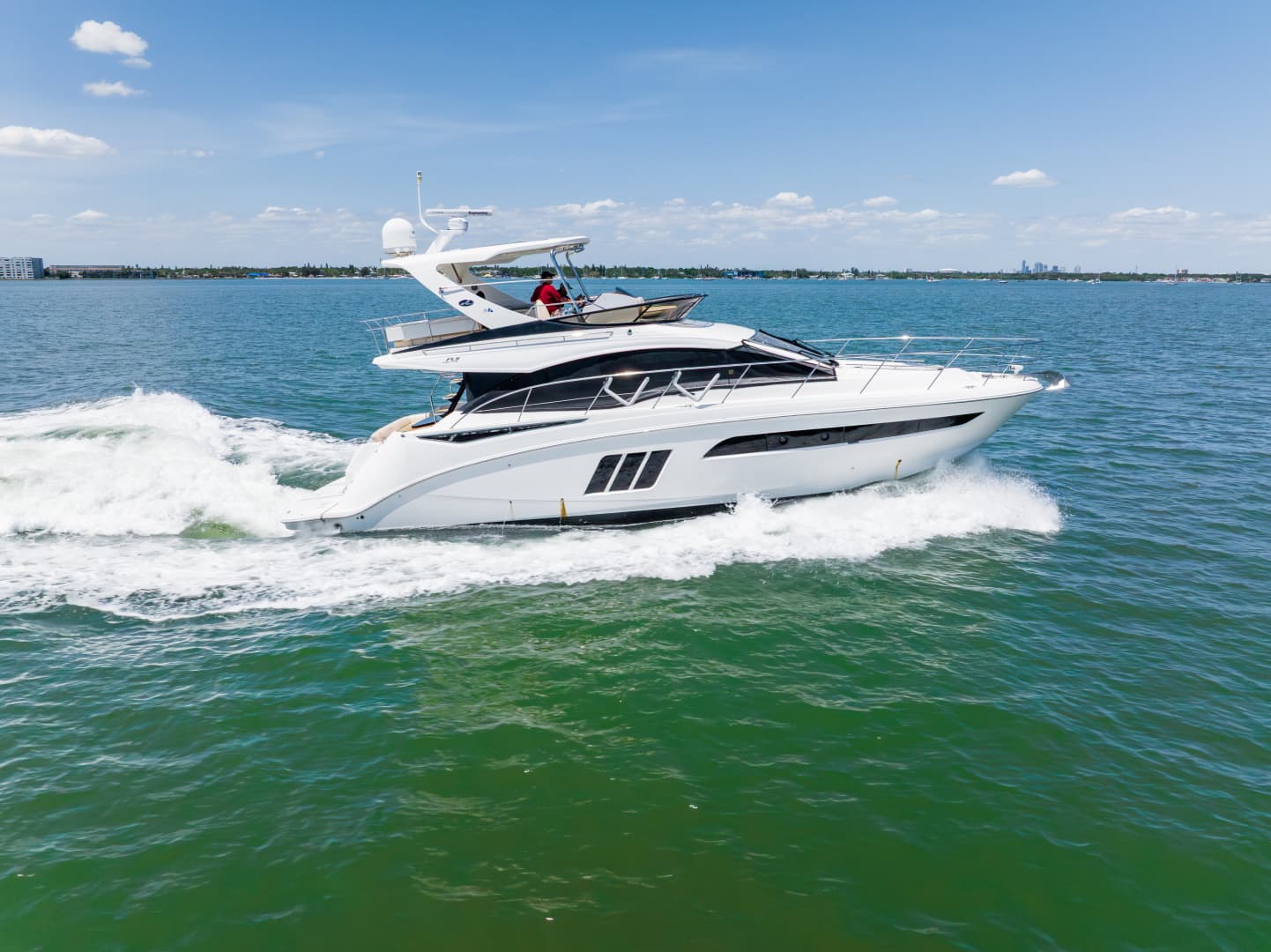 2016 Sea Ray 510 FLY