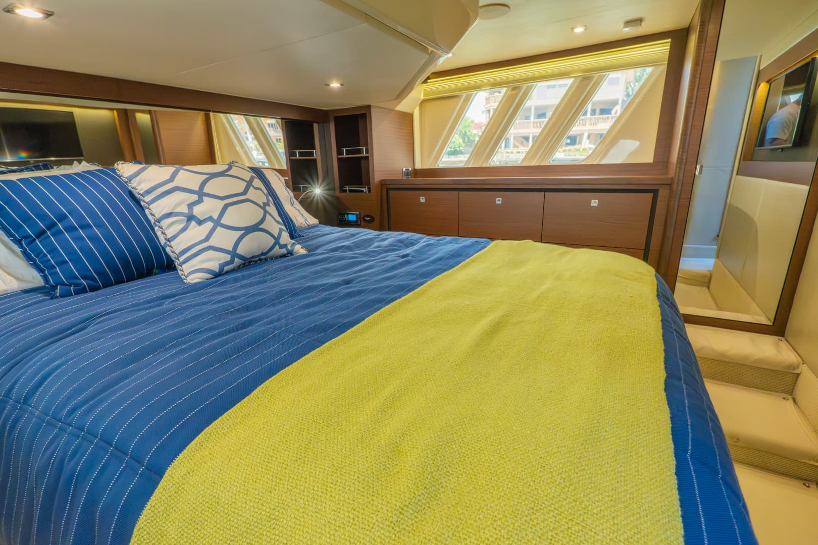 2016 Sea Ray 510 FLY