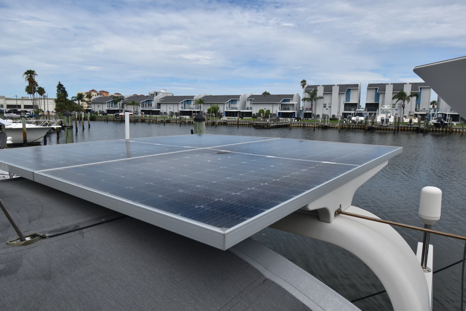 2022 Island Packet 439