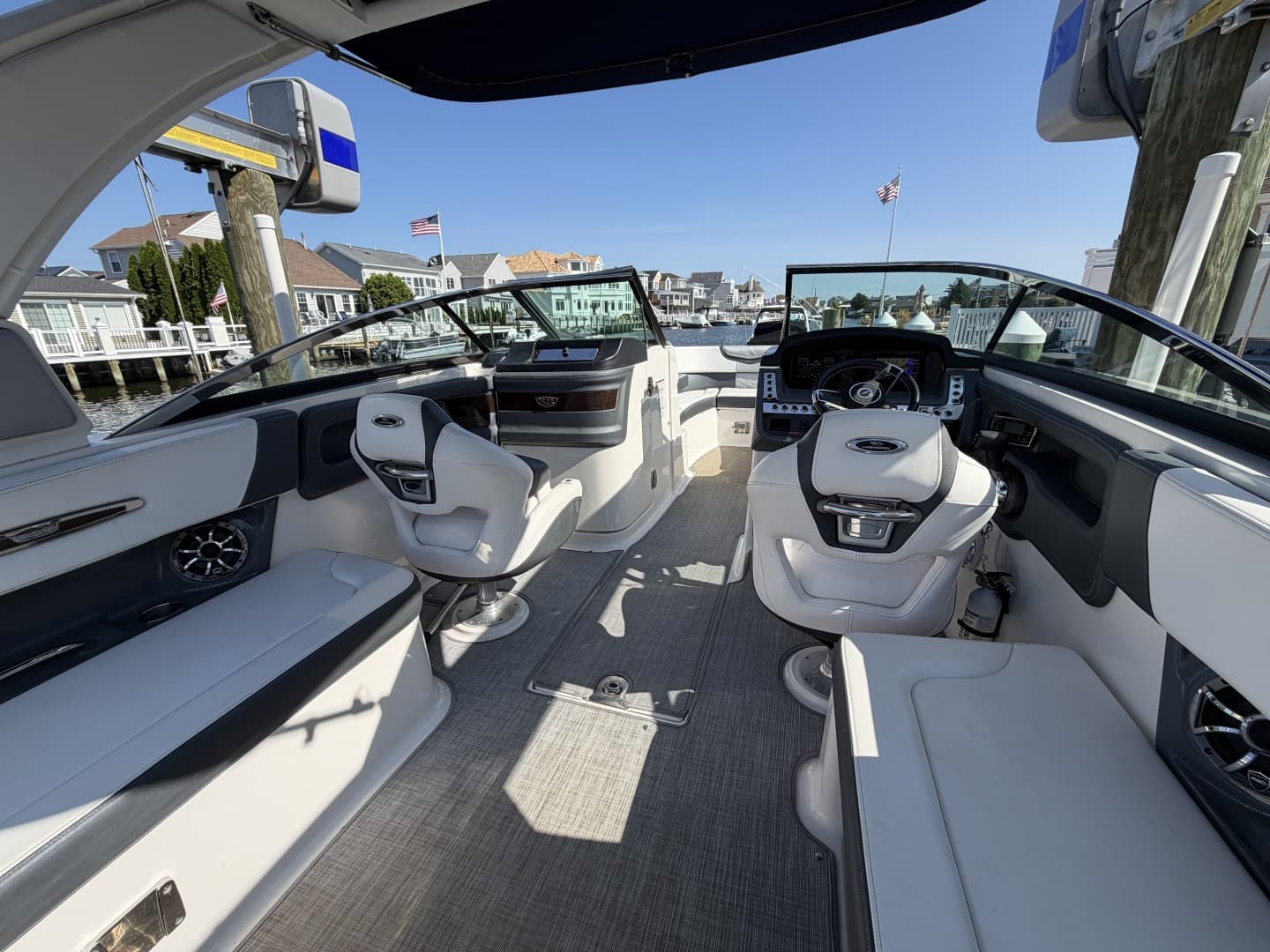 2019 Chaparral 277 SSX