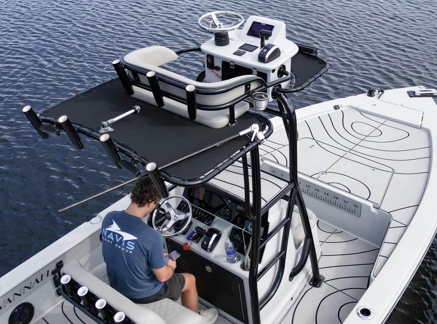2016 Savannah 220IS
