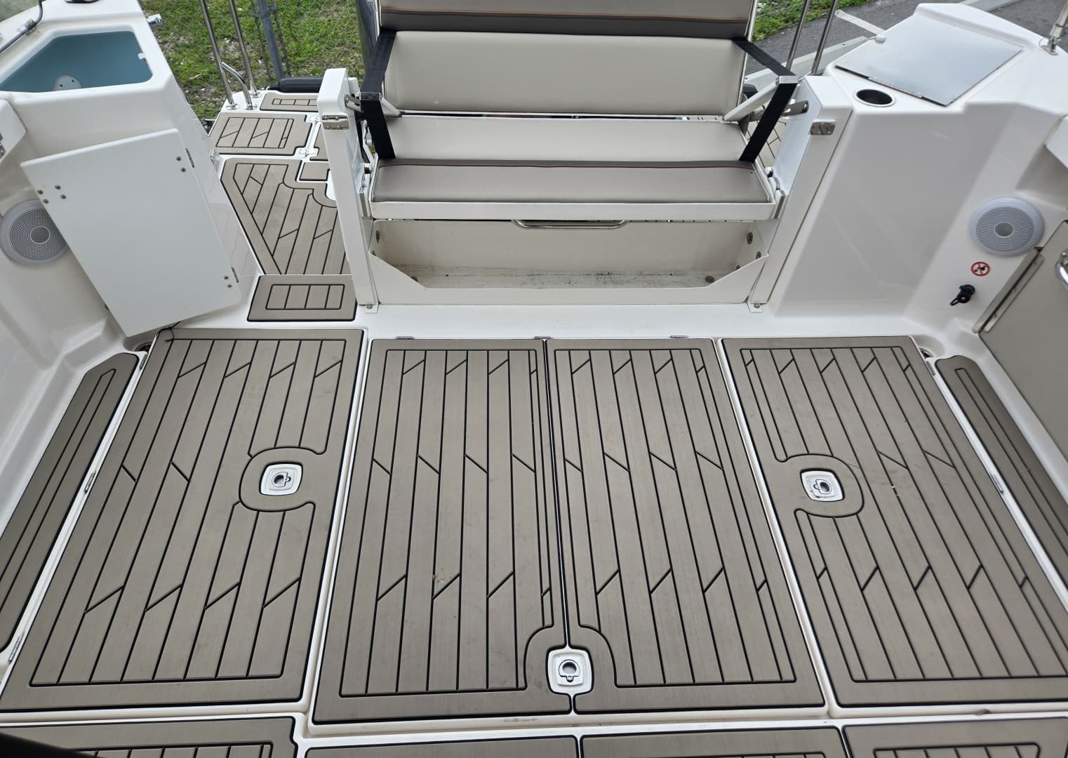 2023 Cutwater C-288 Coupe