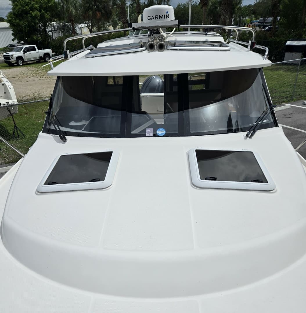 2023 Cutwater C-288 Coupe