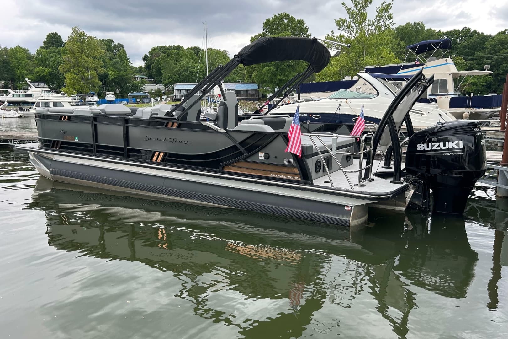 2025 South Bay 525 Tritoon