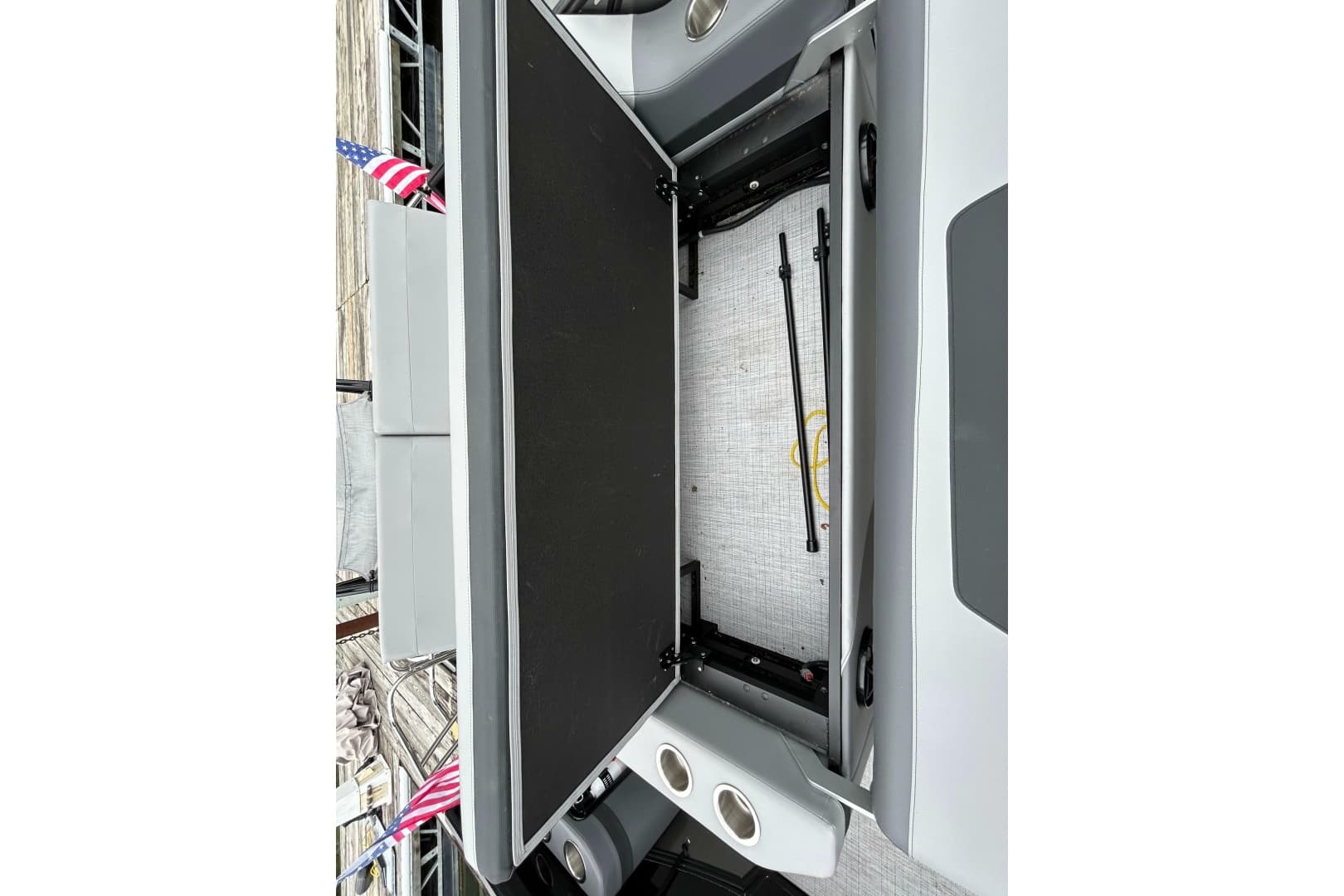 2025 South Bay 525 Tritoon