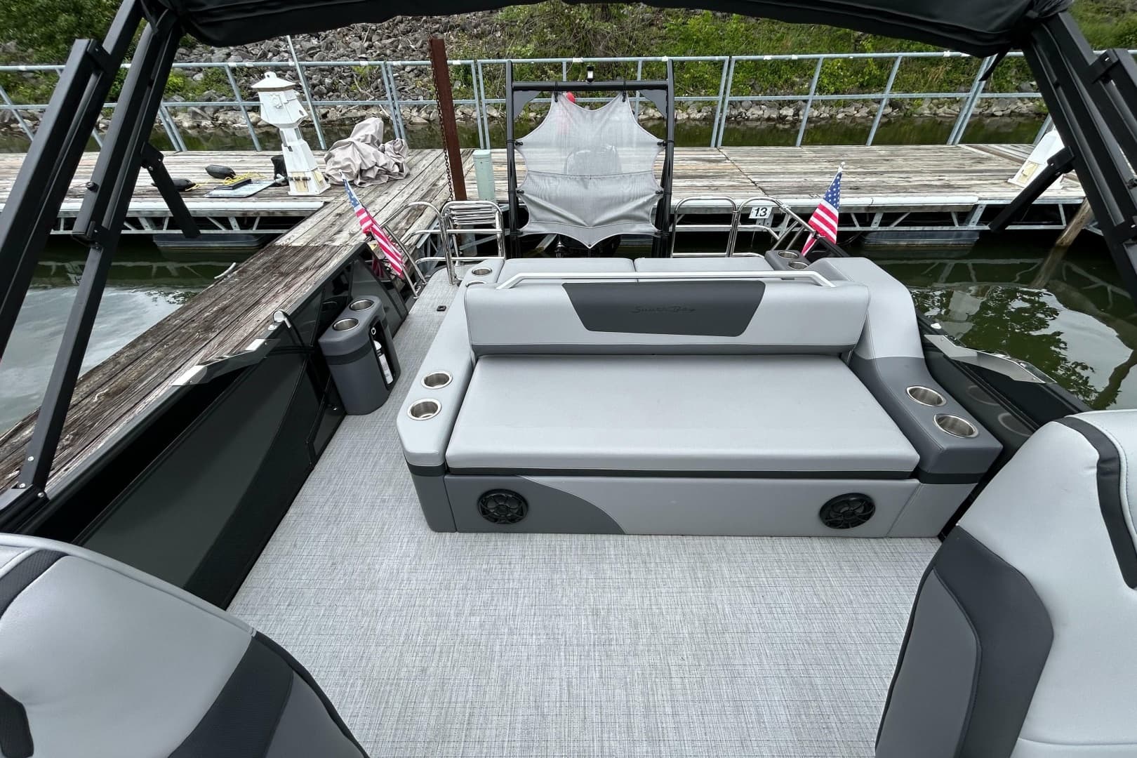 2025 South Bay 525 Tritoon