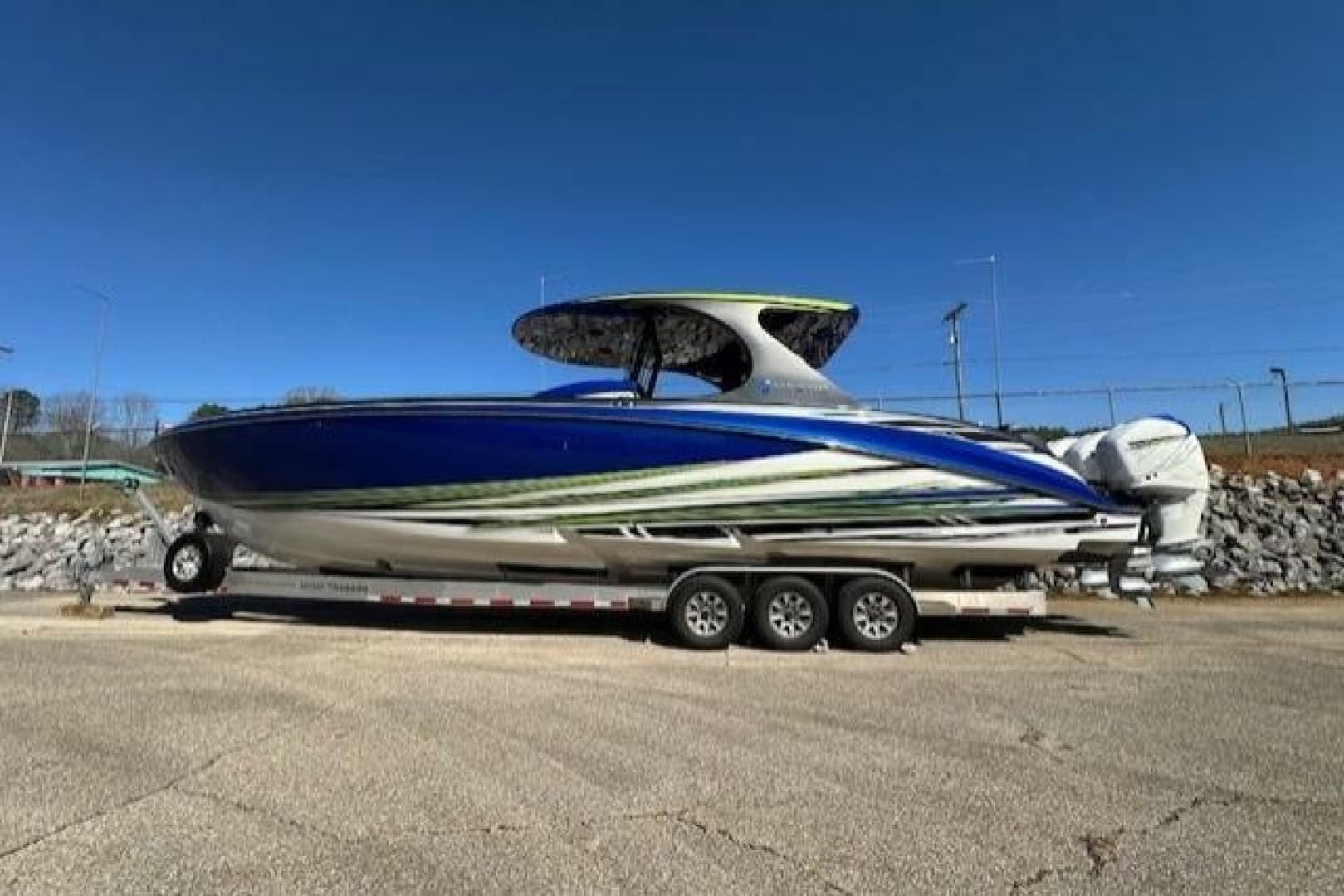 2019 Mystic M4200