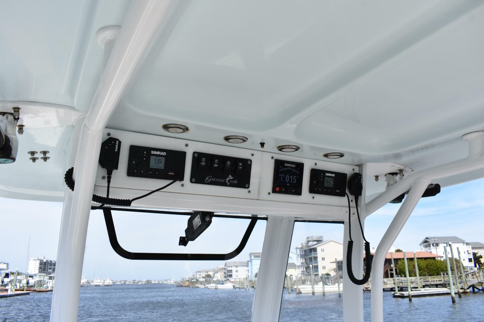 2017 Sea Hunt Gamefish 27 Forward Seating