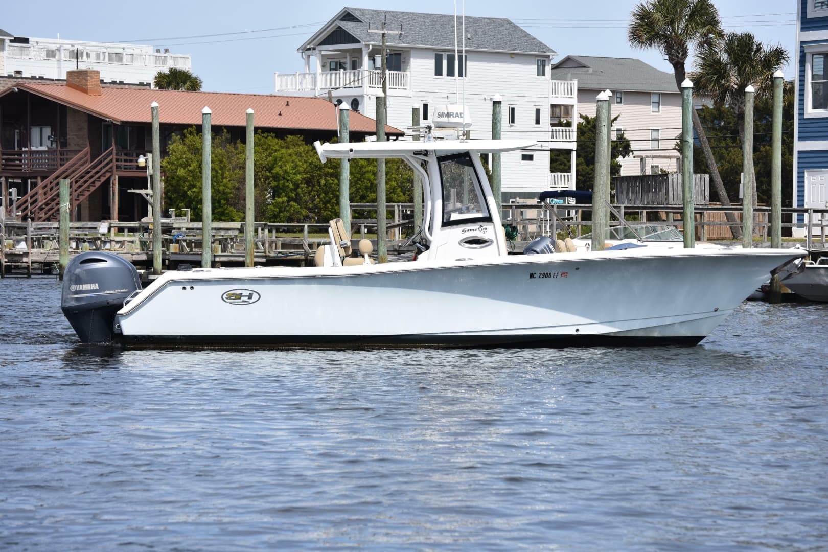 2017 Sea Hunt Gamefish 27 Forward Seating