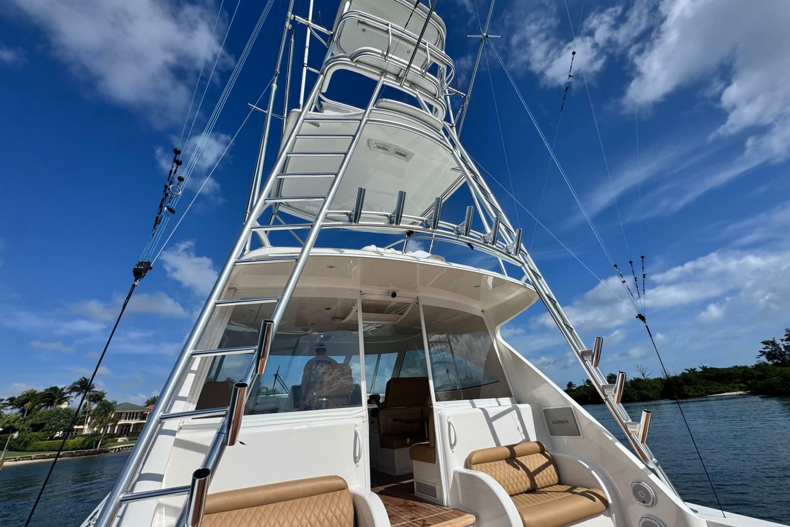 2017 Viking 52 Sport Tower