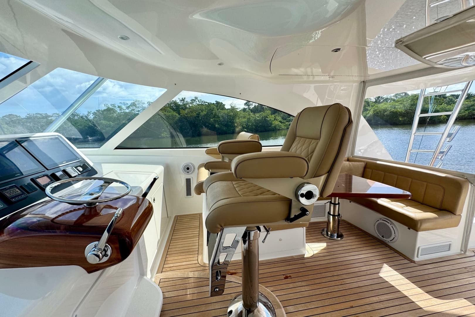 2017 Viking 52 Sport Tower