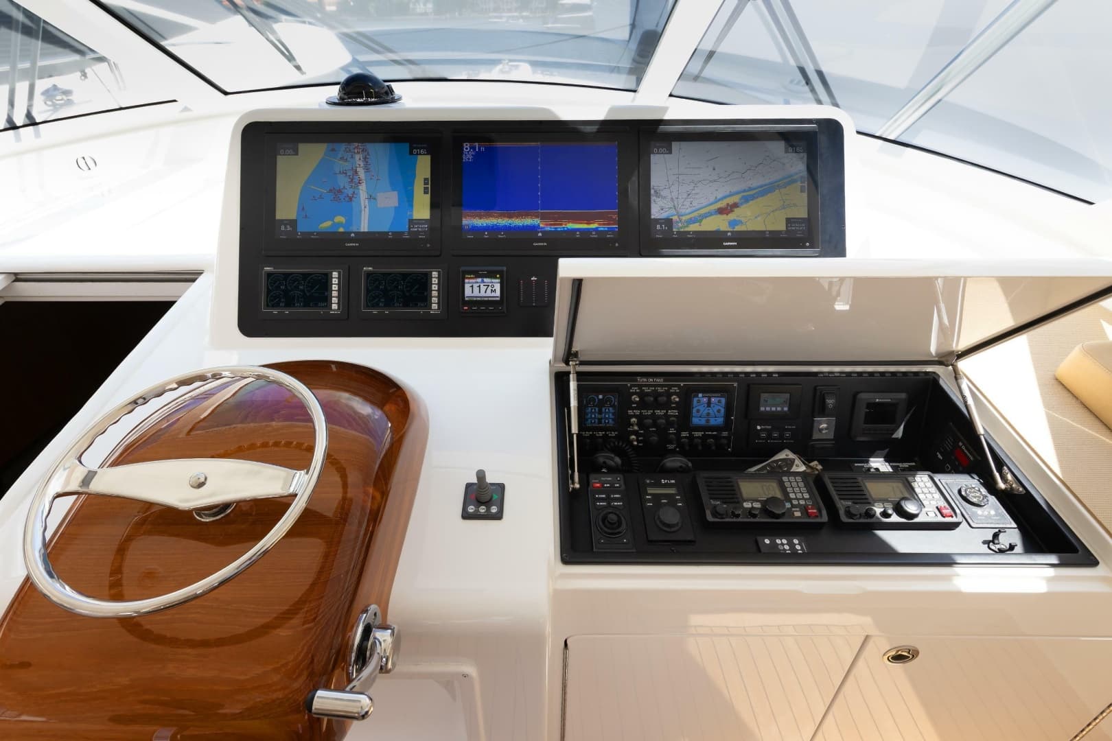 2017 Viking 52 Sport Tower