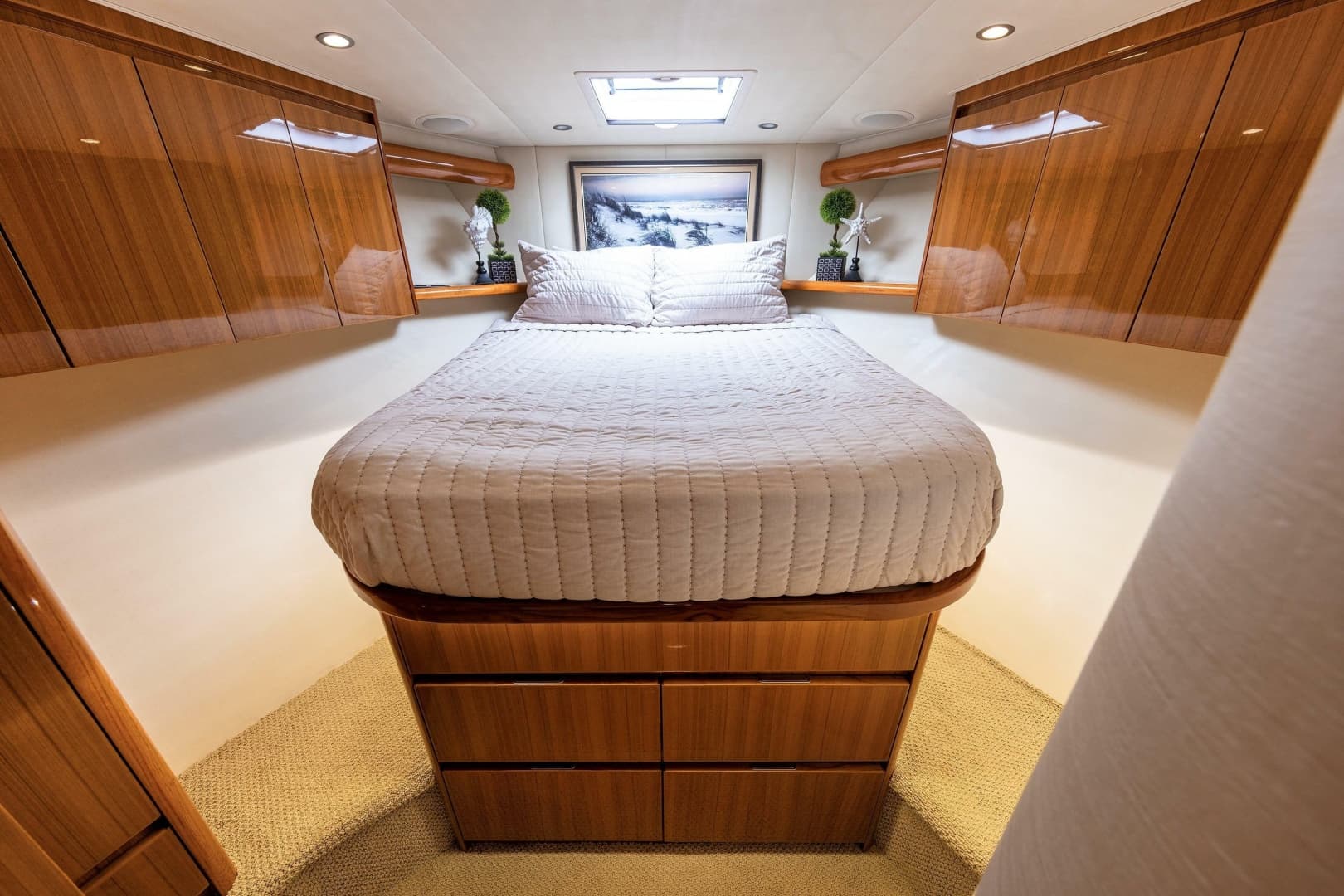 2017 Viking 52 Sport Tower