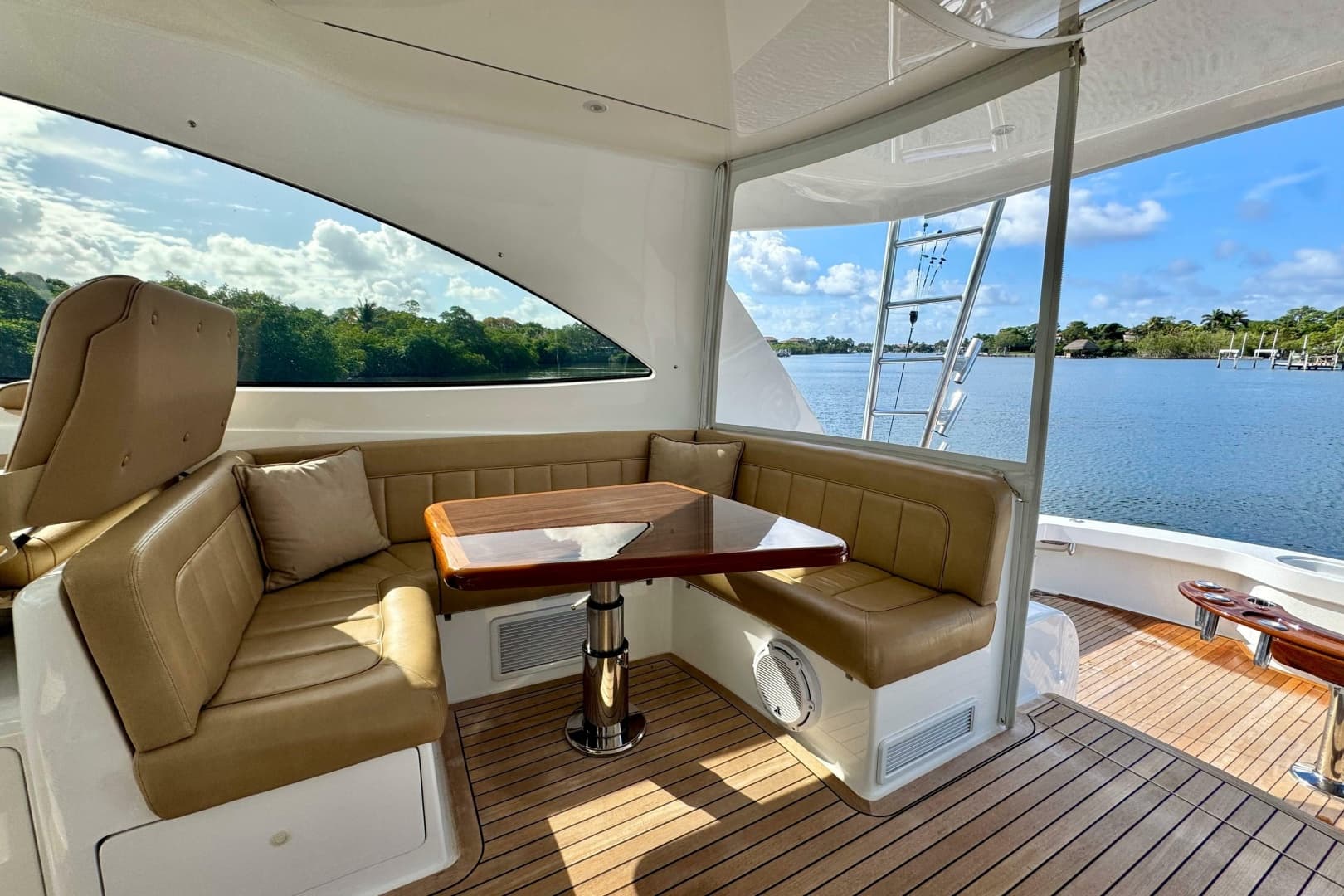 2017 Viking 52 Sport Tower