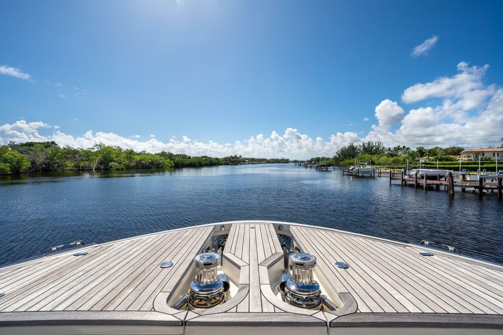 2015 Monte Carlo Yachts MCY 86