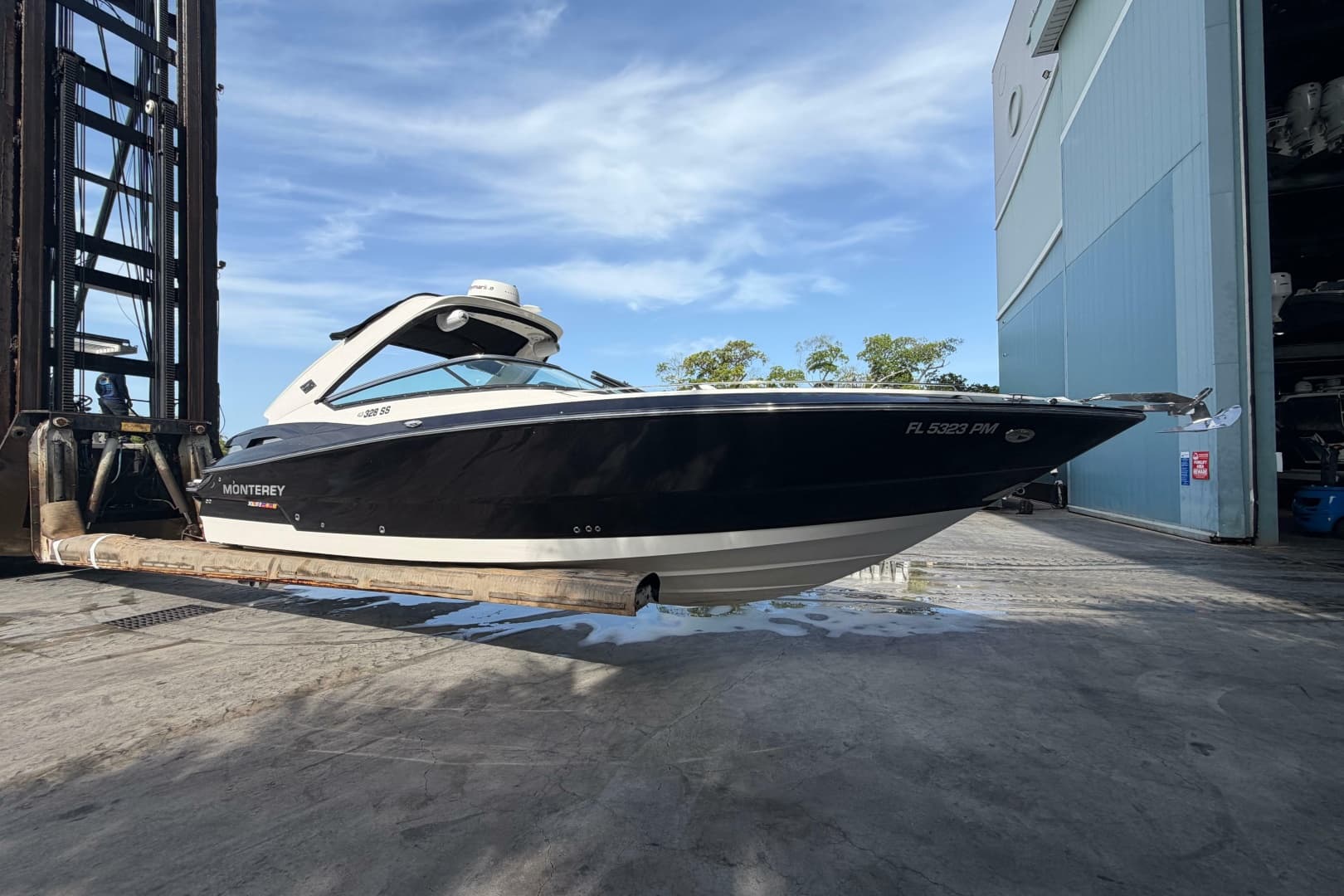 2014 Monterey 328SS Super Sport