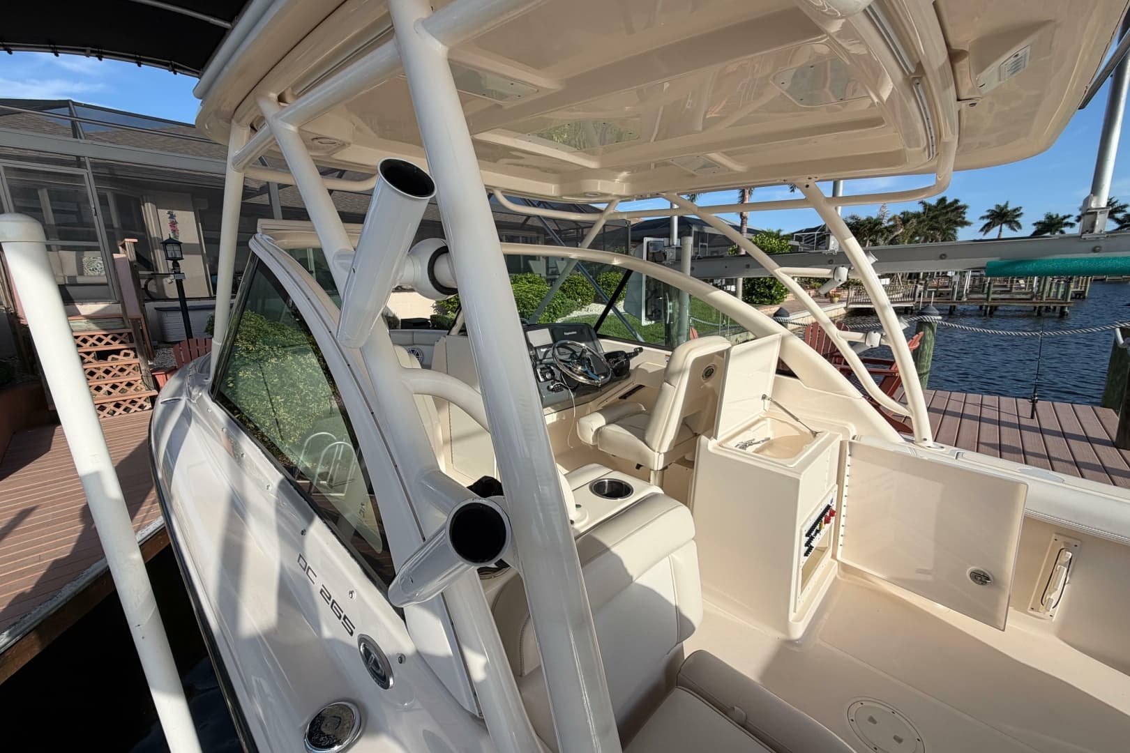 2014 Pursuit DC 265 Dual Console