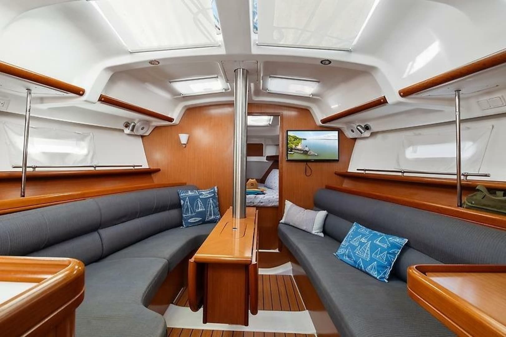 2008 Beneteau Oceanis Clipper 343