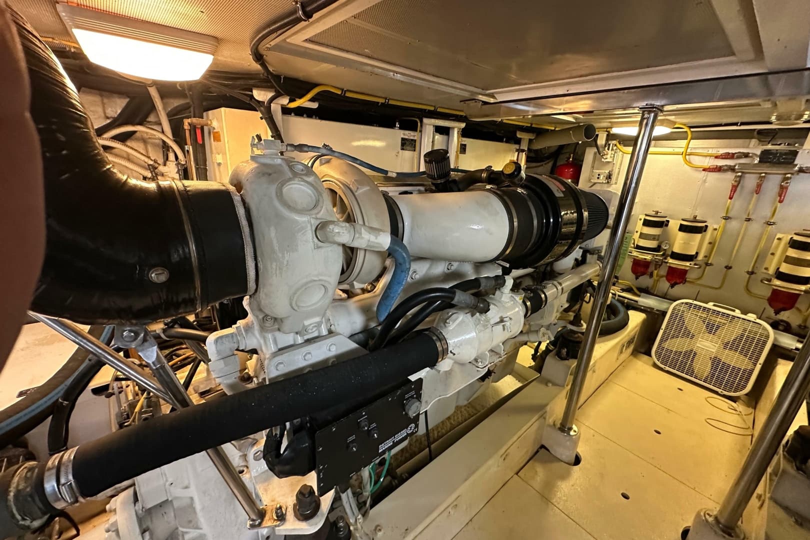 2005 Jefferson Pilothouse 63