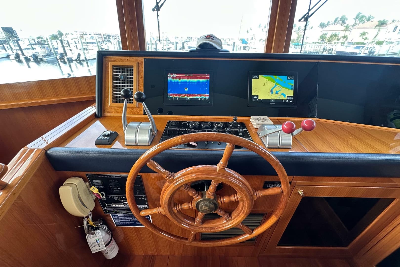 2005 Jefferson Pilothouse 63