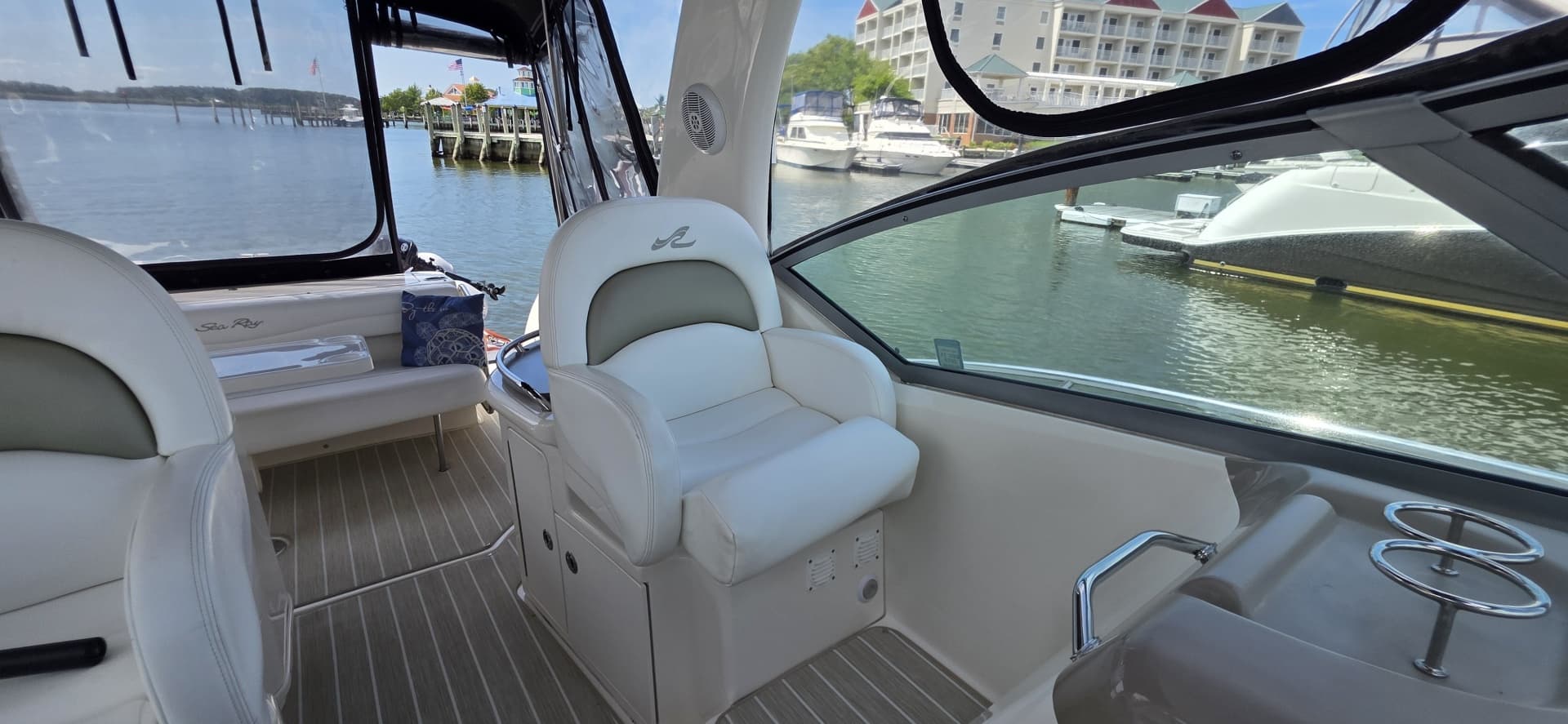 2006 Sea Ray 340 Sundancer