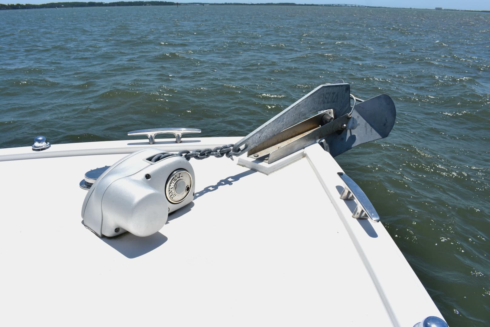 2004 Judge 34 Express