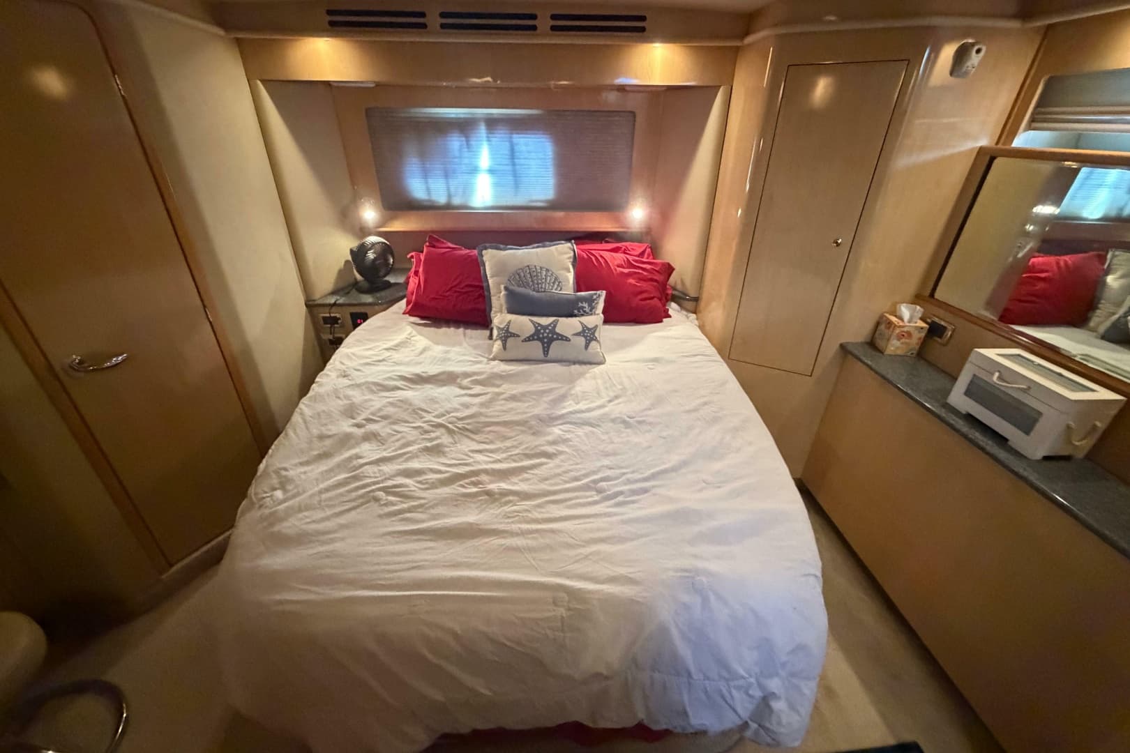 2002 Sea Ray 480 Motor Yacht