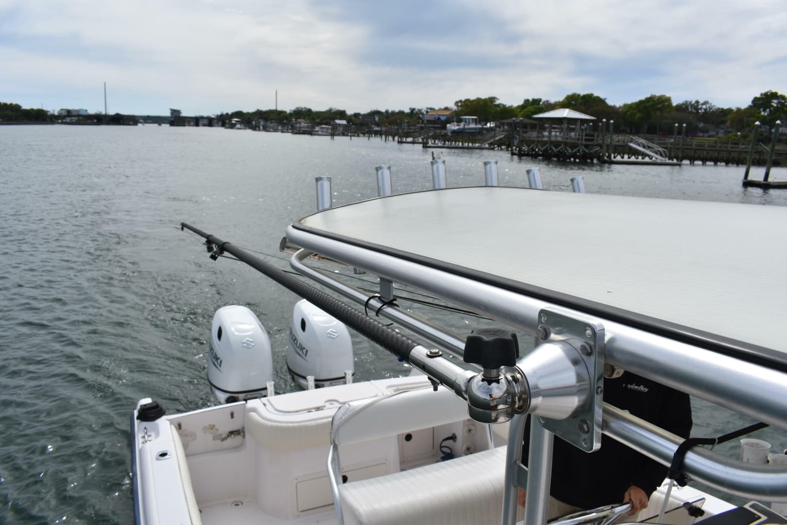2001 Grady-White Advance 247