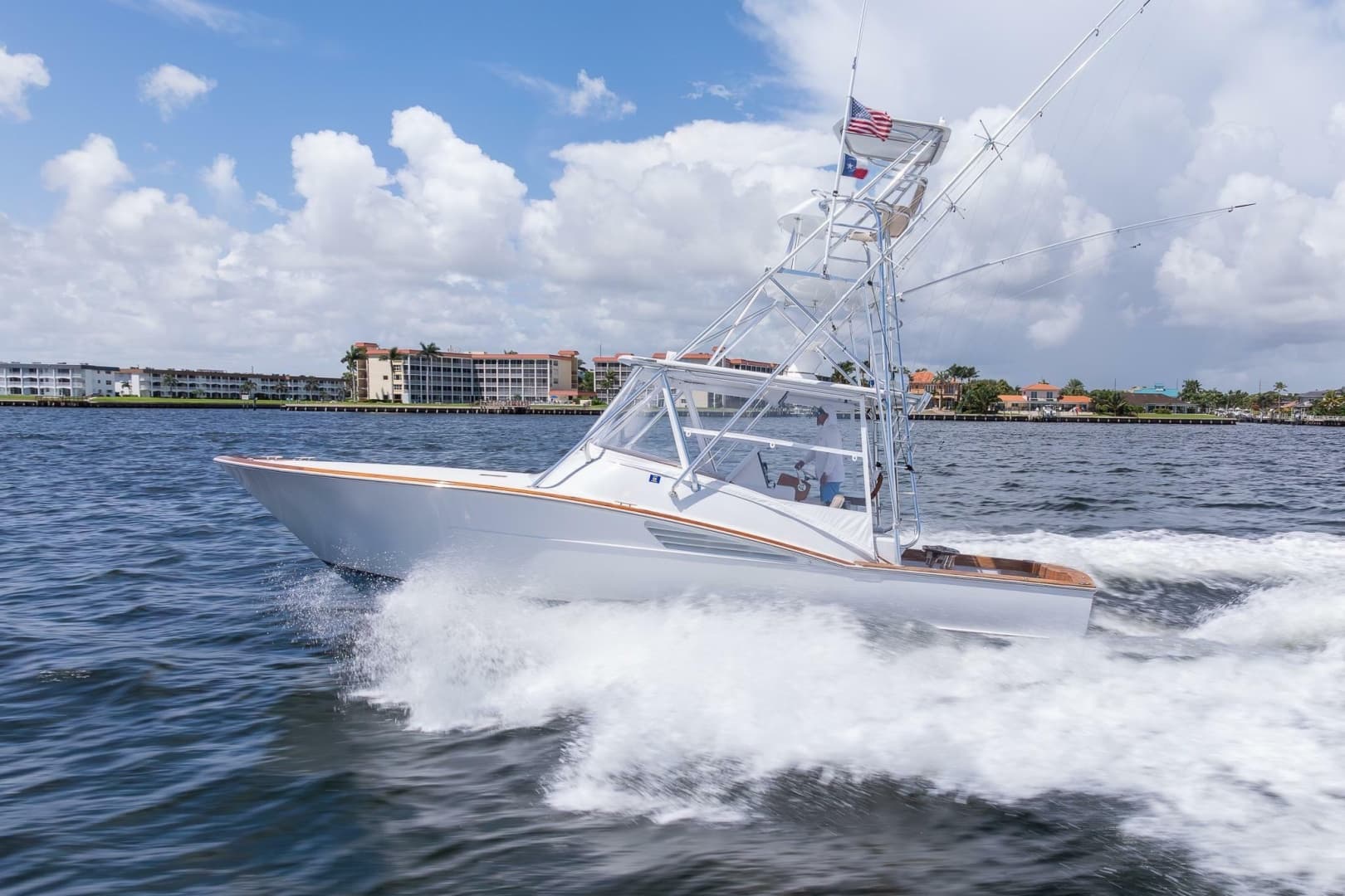 2001 Predator 35 Express