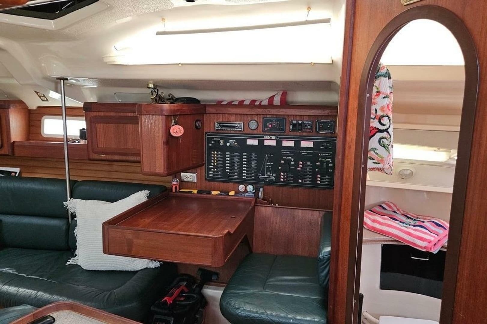 1996 Hunter Legend 40.5